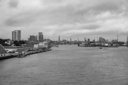 Wir lassen Hamburg hinter uns